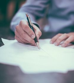 administrativo250x280